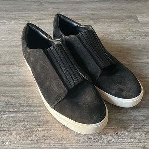 Vince Cantara Slip On Suede Leather Black Platform Sneaker 10